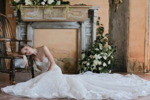Romantic French Inspired Styled Shoot : Romance is not dead - wedding styled shoot | fabmood.com