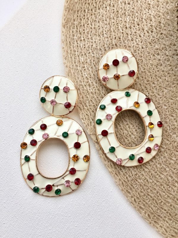 Truly gorgeous these white circular oval earrings with rhinestones, earrings,earring