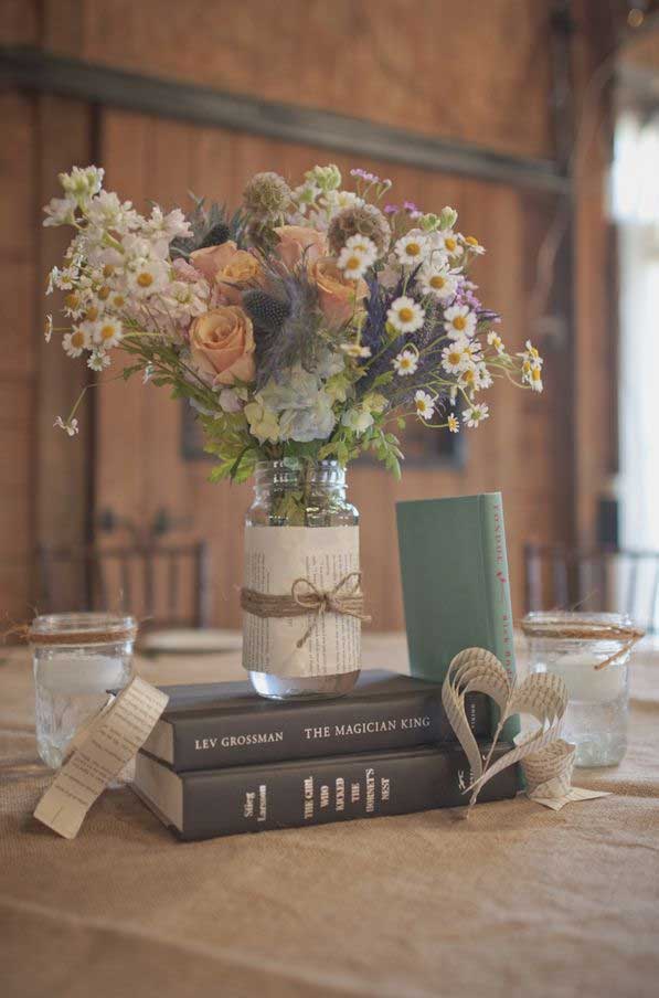 19 Ways To Have A Fabulous Wedding On A Budget { Rustic Wedding Ideas }