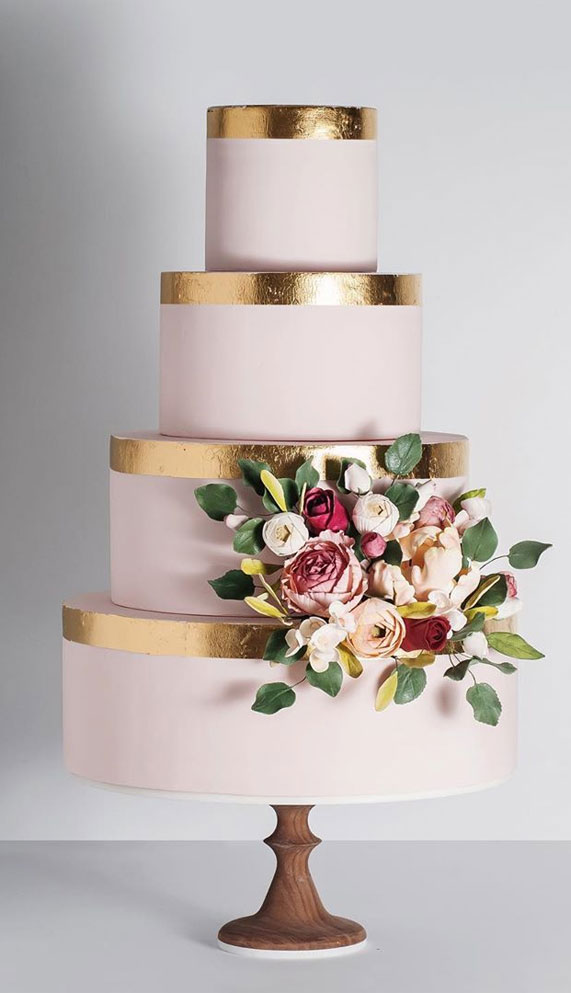 wedding cake, wedding cake designs, metallic wedding cake , monochrome wedding cake #weddingcakes