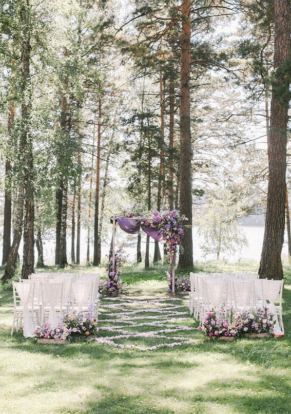 wedding arch decoration ideas, lavender wedding decoration ideas, wedding ceremony decorations