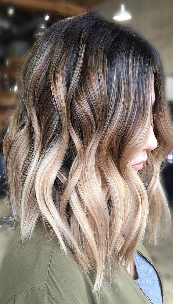 lob haircut with layers, wavy lob hairstyles, lob haircut with bangs, messy lob hairstyles, types of lob haircuts, curly lob hairstyles, bob hairstyles, long bob haircut , best lob hairstyles 2020, best bob hairstyles 2020