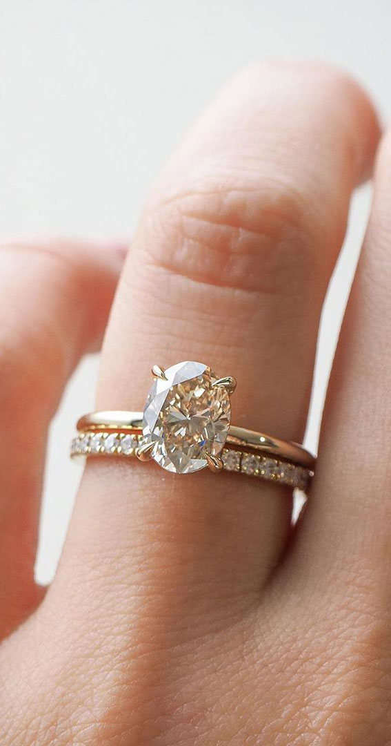 oval cut engagement ring , oval engagement ring 