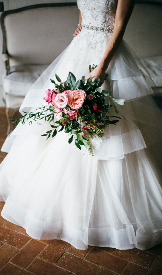 pink wedding bouquet, bridal bouquet