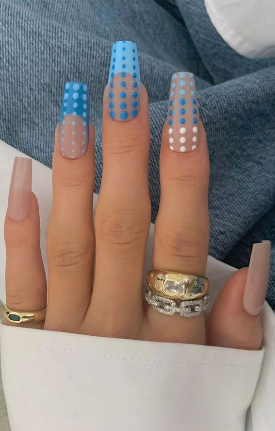 kylie jenner nails, polka dot nails, kylie jenner inspired nails, polka dot nails 2021, polka dot nails designs, polka dot nail tips