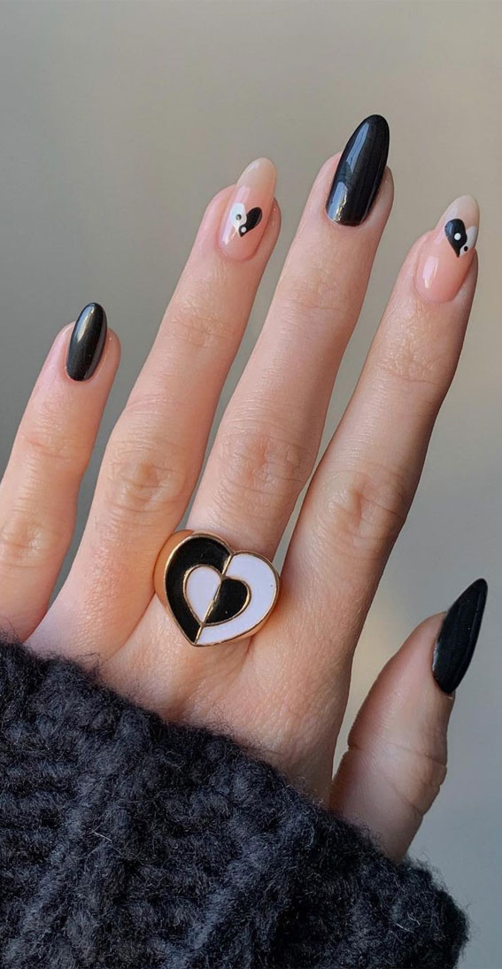 yin yang heart nails, black nails, black valentine nails 2022, valentine's day nails 2022