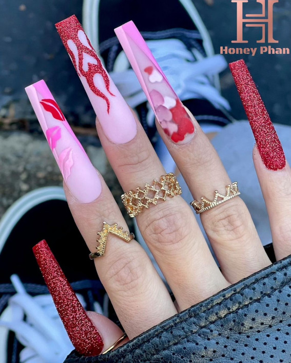 100 Best Valentine’s Day Nails : Pink and Red Acrylic Nails with Hearts
