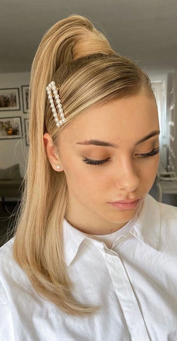 50 Breathtaking Prom Hairstyles For An Unforgettable Night : Blonde Glam High Ponytail