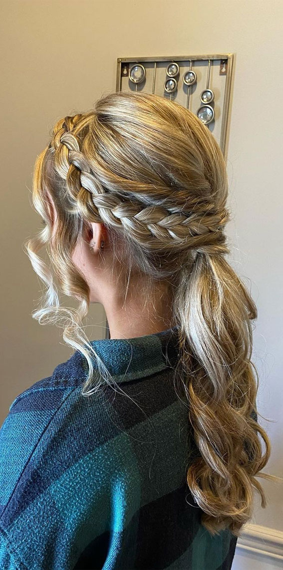 braided ponytail, textured ponytail, pony tail prom, prom hairstyles, prom hairstyle ponytail