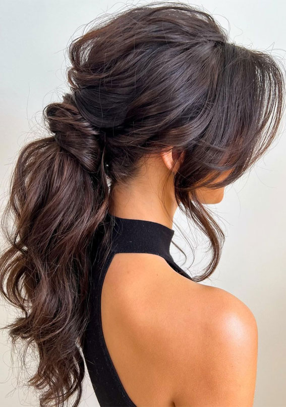 50 Breathtaking Prom Hairstyles For An Unforgettable Night : Messy Pony + Face Frames