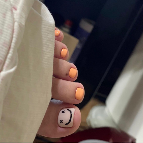 50 Cute Summer Toe Nails for 2022 : Peach & Marshmallow Inspired Toenails