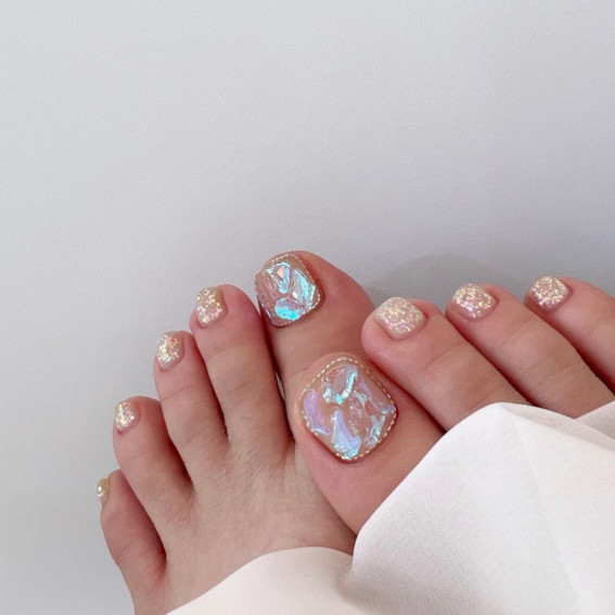 50 Best Wedding Toe Nails : Aurora with Outline