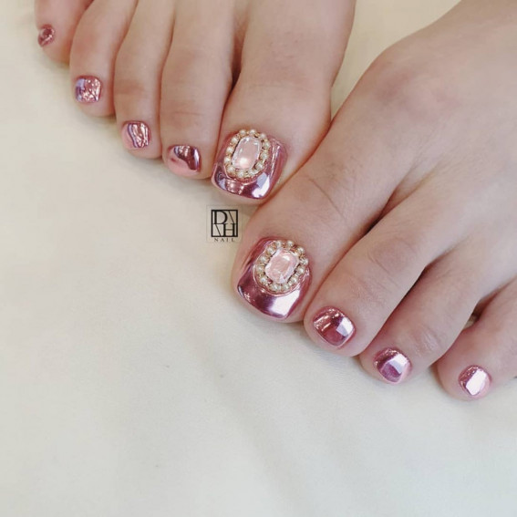 50 Best Wedding Toe Nails : Rose Gold Chrome with Pearl
