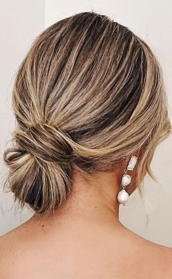 42 Cute and Easy Summer Hairstyles for 2022 : Easy Wrapped Low Bun