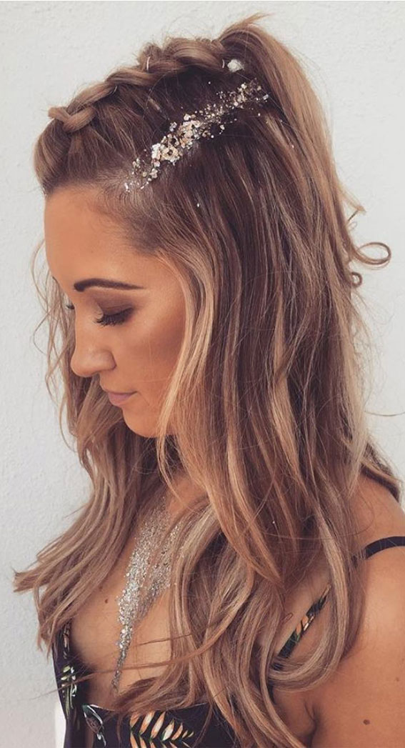 40 Glamorous Ash Blonde and Silver Ombre Hairstyles