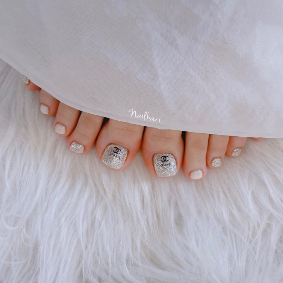 50 Best Wedding Toe Nails : Glitter Silver + Chanel