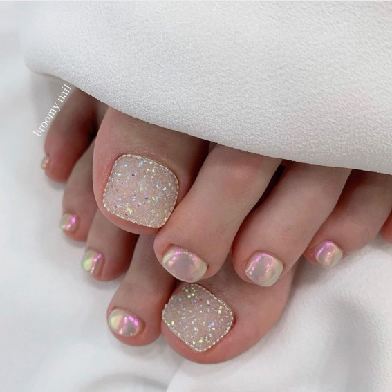 50 Best Wedding Toe Nails : Nude Holographic