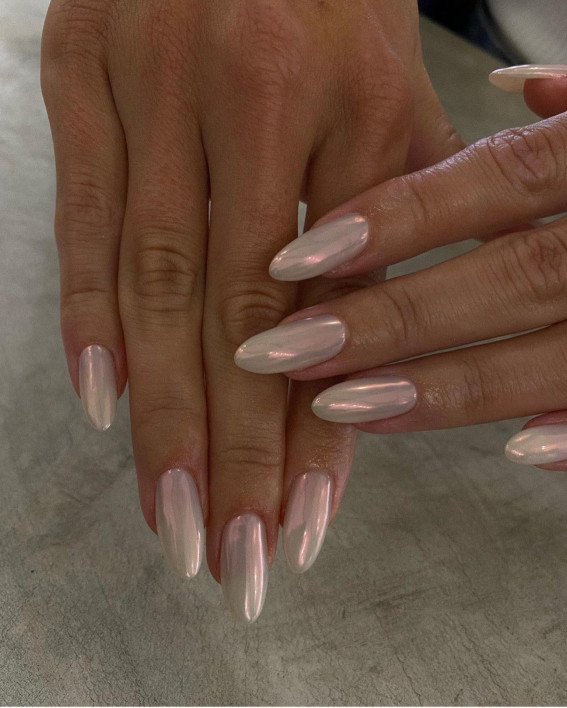 40 Glazed Donut Nails Summer Nail Trend 2022 : Chrome Pearly Nails