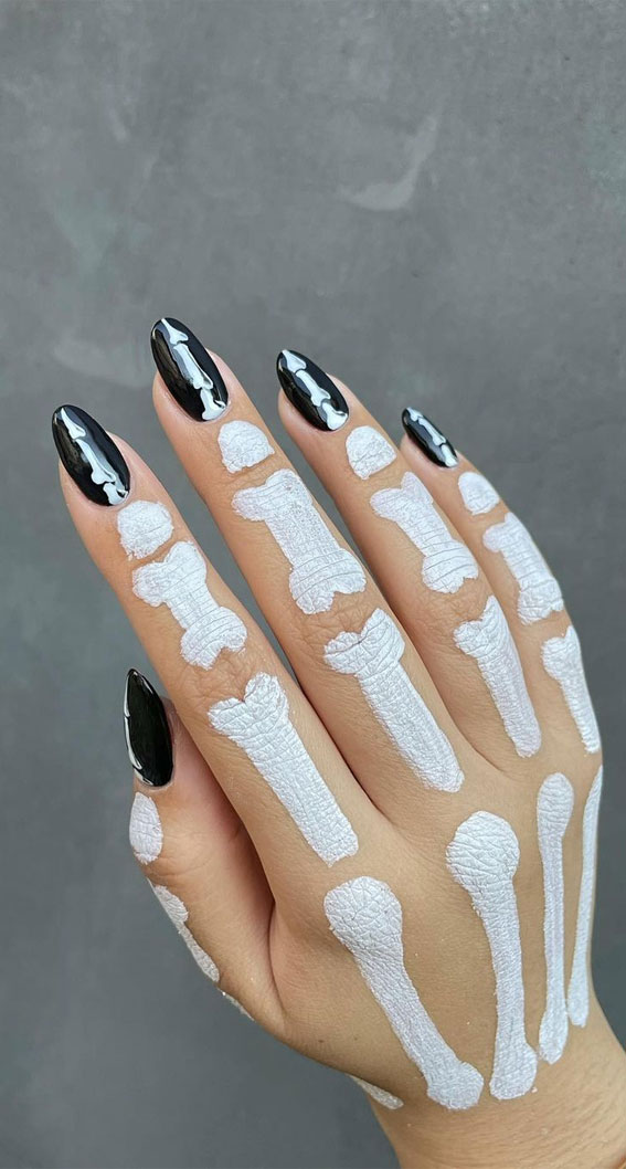 47 Cute & Spooky Halloween Nail Ideas 2022 : Skeleton Halloween Nails
