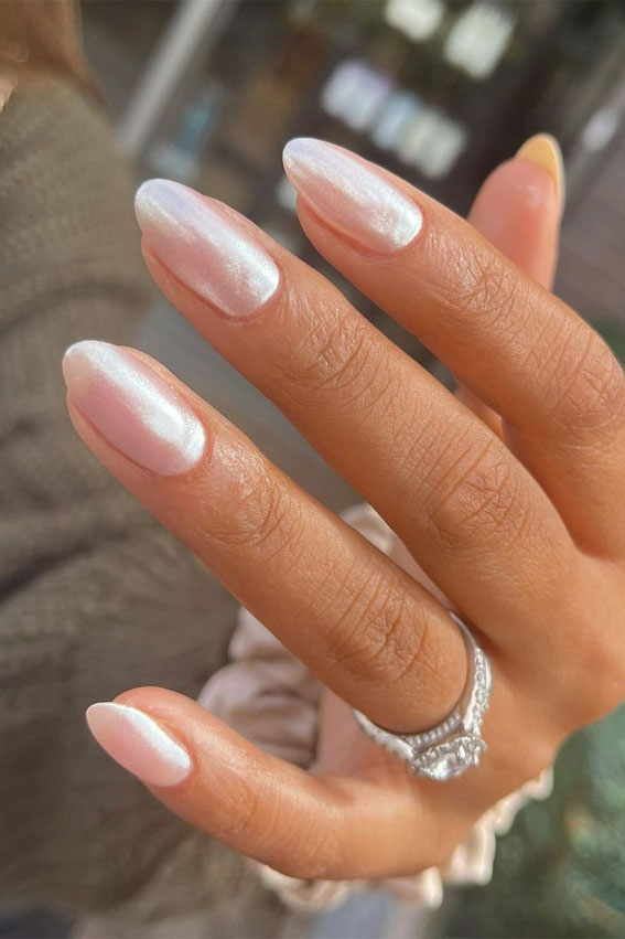 45 Glazed Donut Nails To Try Yourself : Hailey Bieber Shimmery Nails