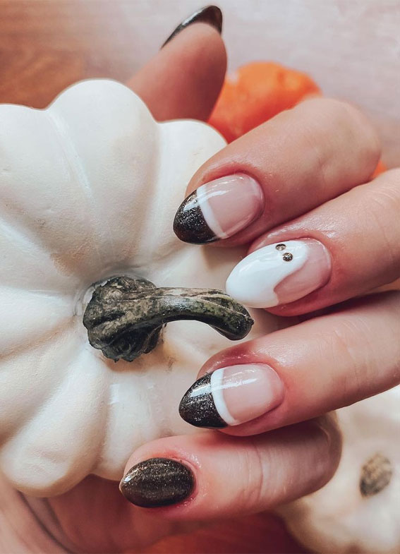 50 Best Halloween Nails 2022 : Ghost + Shimmery Black French Nails