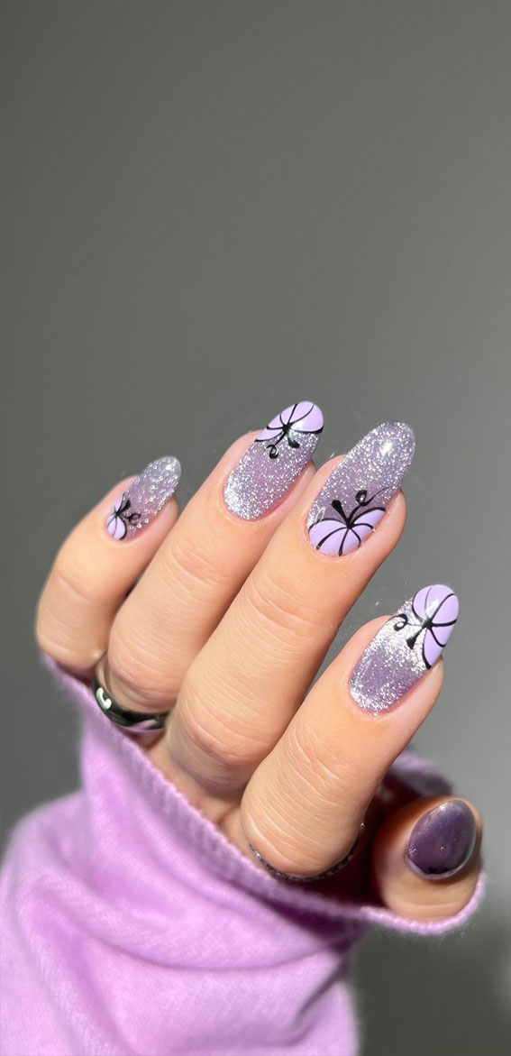 50 Best Halloween Nails 2022 : Sparkle & Soft Purple Pumpkin Nails
