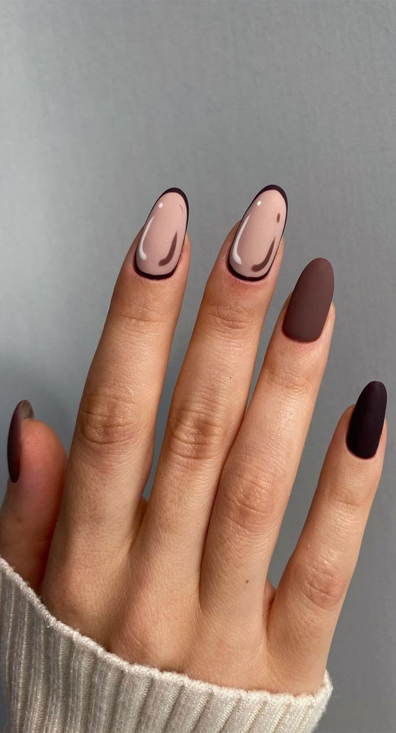 25 Fabulous Pop Art Nail Ideas You Should Try : Chocolate Brown & Soft Brown Nails
