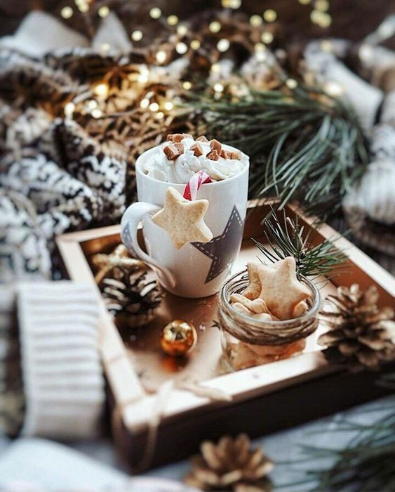 christmas aesthetic pictures, christmas vibes, white christmas, christmas aesthetic, white christmas aesthetic, christmas vibe, christmas pictures, red christmas ideas, christmas aesthetic photo