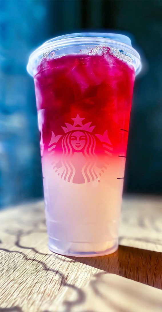 very berry hibiscus sunrise lemonade, tik tok starbucks drink, pink drink, pink drink starbucks refresher, pink drink starbucks