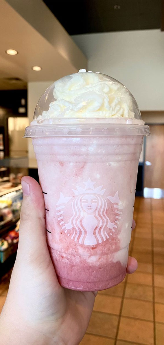 50+ Starbucks Drinks For Your Next Order : Frappuccino with Heavy Cream