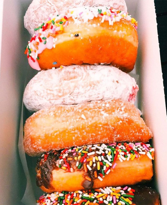 Embrace the Beauty of an Aesthetic Summer : Lots of Doughnuts