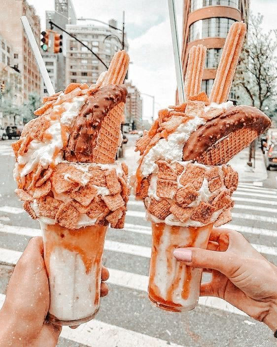 Captivating Moments in an Aesthetic Summer : Yummy Dessert Street Food