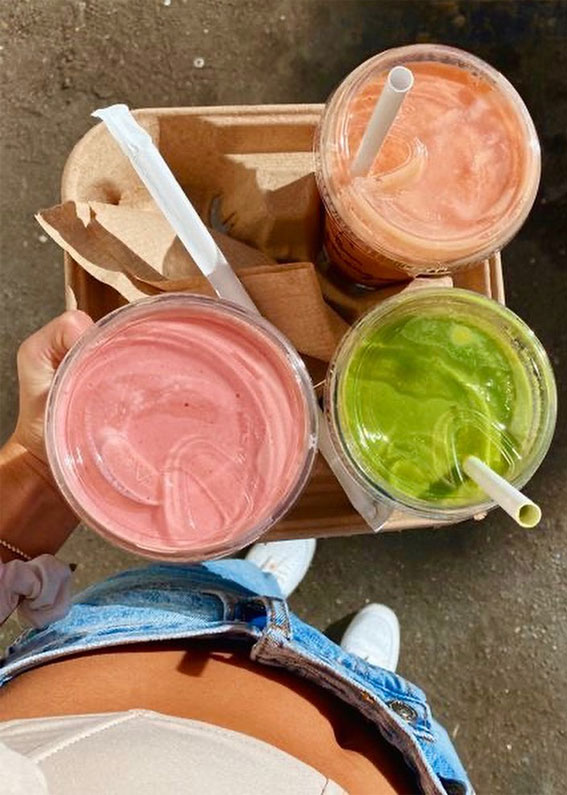 Embrace the Beauty of an Aesthetic Summer : Colorful Smoothies