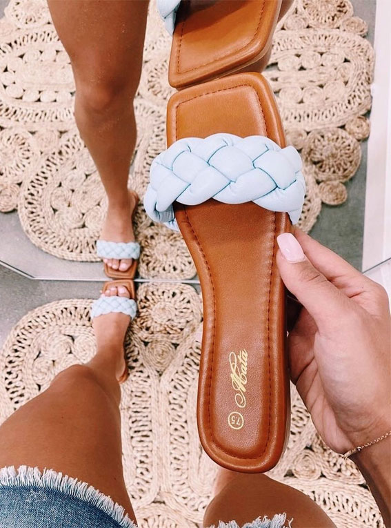 Embrace the Beauty of an Aesthetic Summer : Cute Sandals