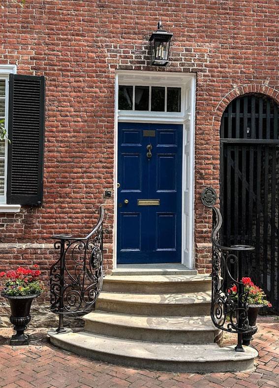 front doors, blue door, entrance doors, front door colors, classic door color, front door paint color pictures, blue front door