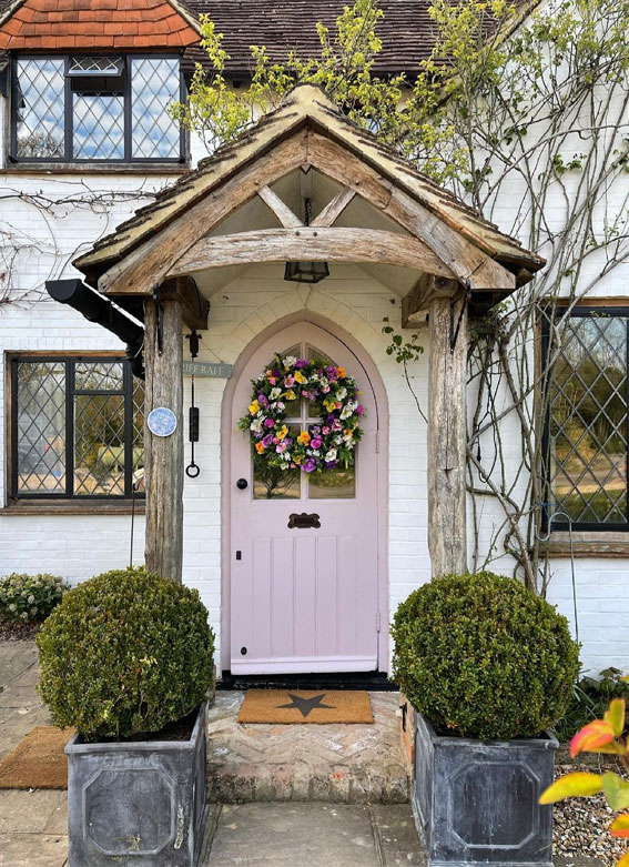 The Pink Entrance: Welcoming with Style and Vibrance