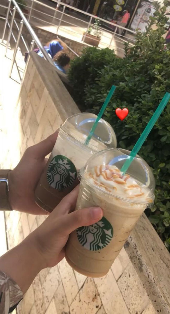 50 Mix n Match Flavors Starbucks Creations : Blondie Iced Coffee Topped with Cream