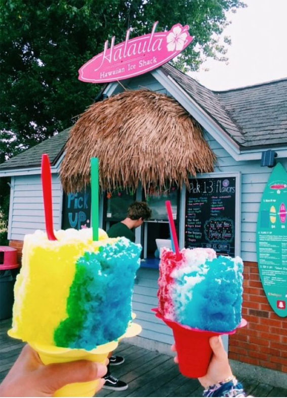Discovering the Essence of Aesthetic Summer : Colourful Hawaii Shaved Ice