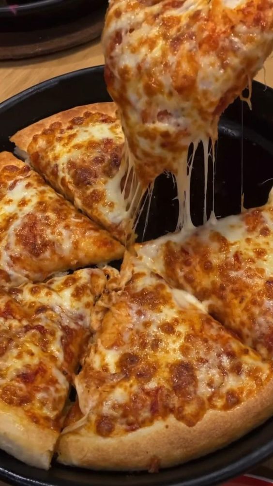 50+ Food Snapchat That Makes Your Mouth Watering : Margarita Pizza