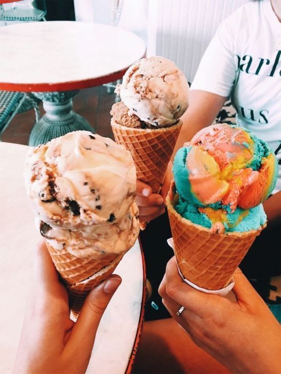 50+ Food Snapchat That Makes Your Mouth Watering : Chocolate Chips & Rainbow Ice Cream