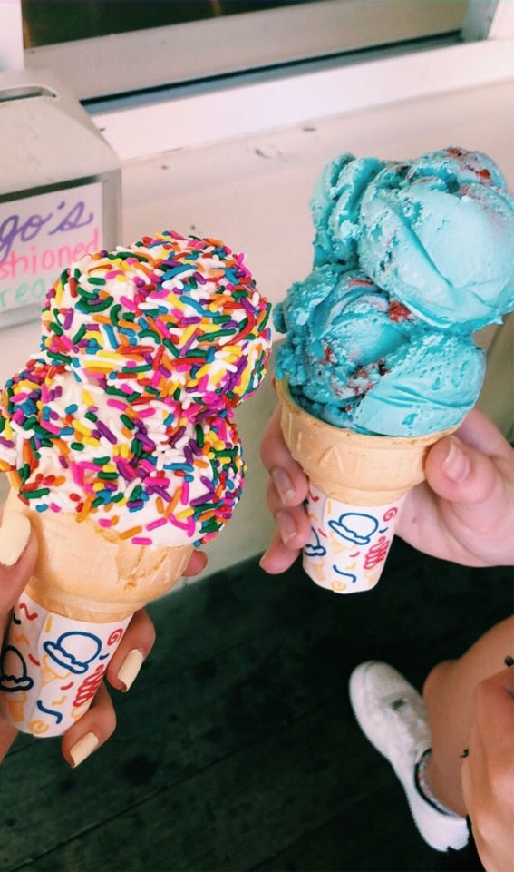 50+ Food Snapchat That Makes Your Mouth Watering : Bubblegum & Vanilla Topped with Sprinkle