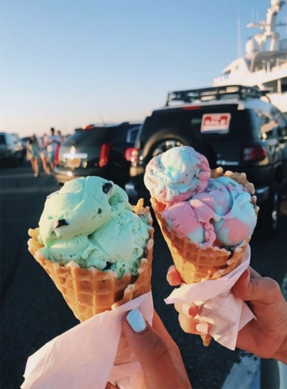 50+ Food Snapchat That Makes Your Mouth Watering : Mint & Bubblegum Ice Cream