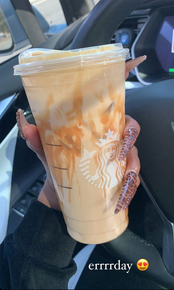50+ Food Snapchat That Makes Your Mouth Watering : Blonde Iced Latte