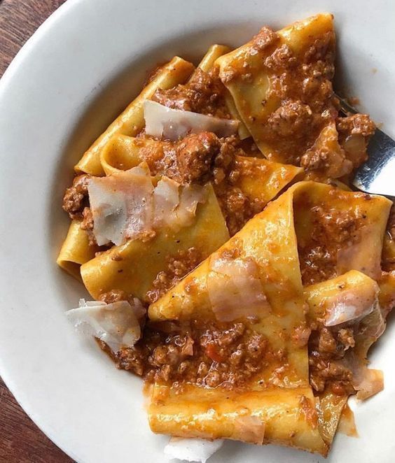 50 Pasta Aesthetic Dishes From An Elegant Dinner To A Cozy Meal : Lasagne Pasta with Meat Sauce