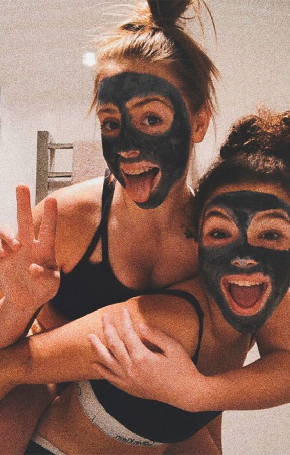 Sun-Kissed Summers Embracing the Aesthetics of a Radiant Season : Charcoal Mask Snap with Friends