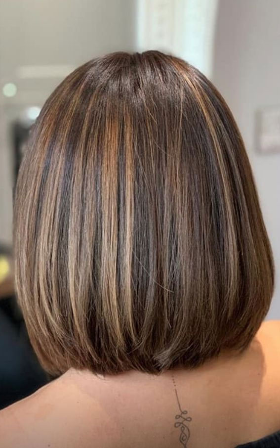These Are The Most Flattering Bob Hairstyles For Older Women With Fine,  Flat Hair - SHEfinds