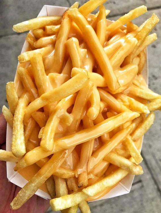 Irresistible Food Cravings Unveiled : Cheesy Chips