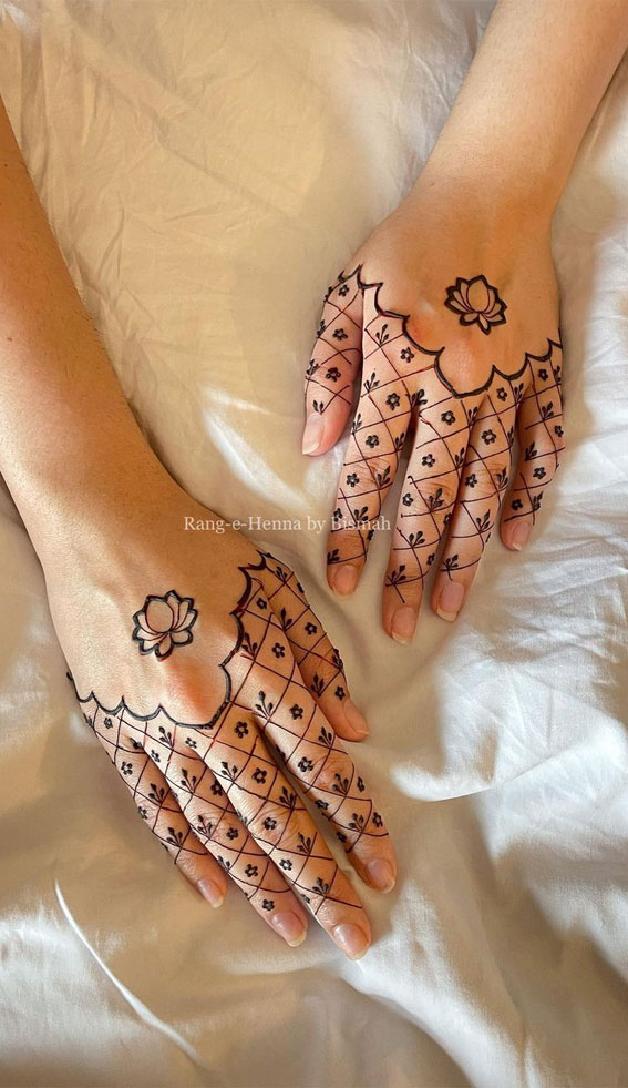 32 Captivating Henna Designs : Lotus & Geometric Glove Inspo