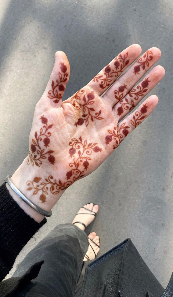 30 Beautiful Henna Designs : Floral & Pomegranate Inspired