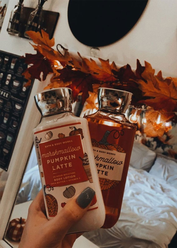 Capturing the Aesthetics of the Fall Season : Marshmallow Pumpkin Latte